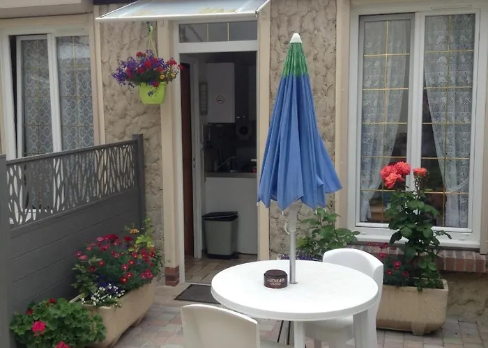 Au Bon - * Arromanches-les-Bains