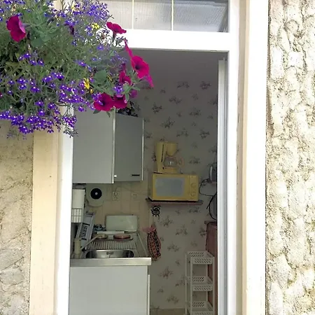 Holiday home Au Bon -