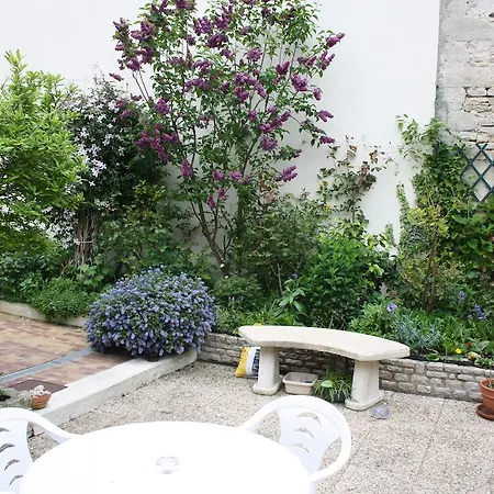 Au Bon - 아로만체스레방